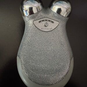 NuFace Toning Device in Metallic Gray